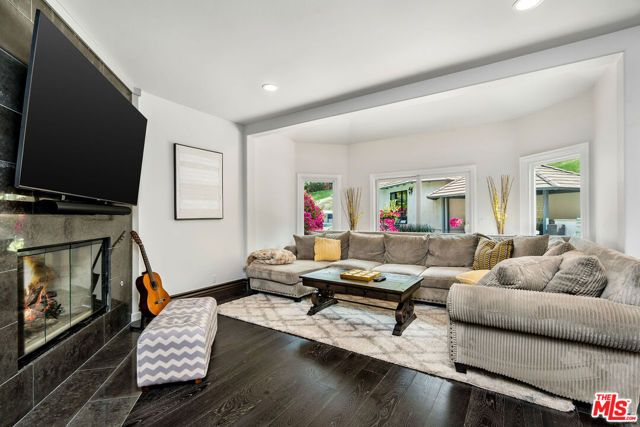 204 Bell Canyon Road, Bell Canyon, CA 91307