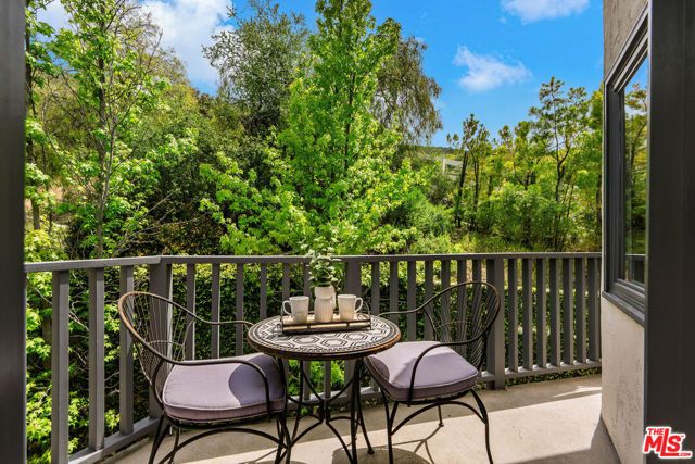 204 Bell Canyon Road, Bell Canyon, CA 91307