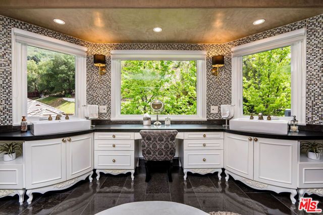 204 Bell Canyon Road, Bell Canyon, CA 91307