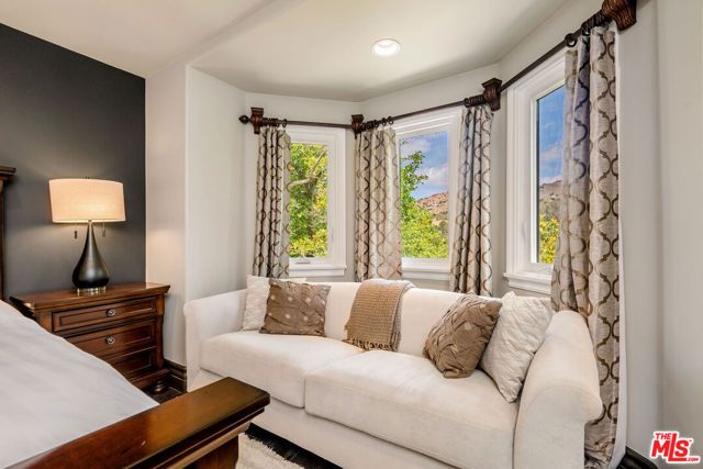 204 Bell Canyon Road, Bell Canyon, CA 91307