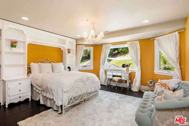 204 Bell Canyon Road, Bell Canyon, CA 91307