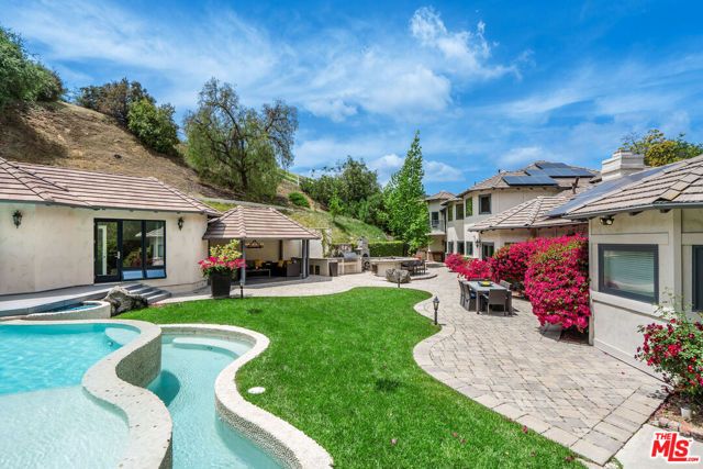 204 Bell Canyon Road, Bell Canyon, CA 91307