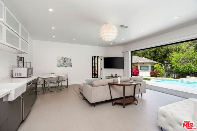 204 Bell Canyon Road, Bell Canyon, CA 91307