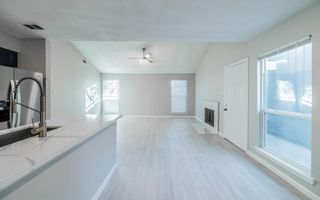 916 Sirocco DR Unit B, Austin, TX 78745