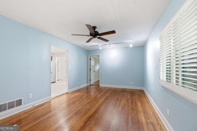 1171 Starline Drive SE, Smyrna, GA 30080