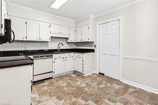 625 Forest Valley Drive, Asheboro, NC 27205