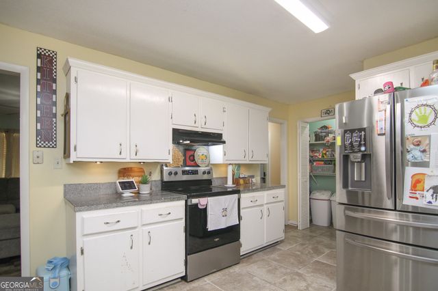 1404 Tucker Road, Perry, GA 31069