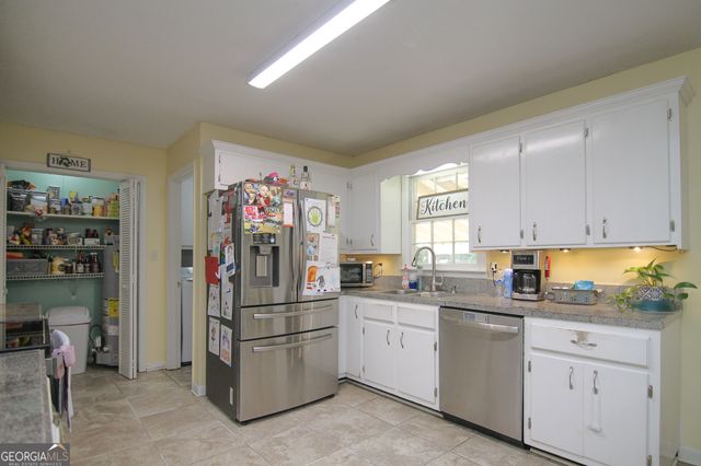 1404 Tucker Road, Perry, GA 31069