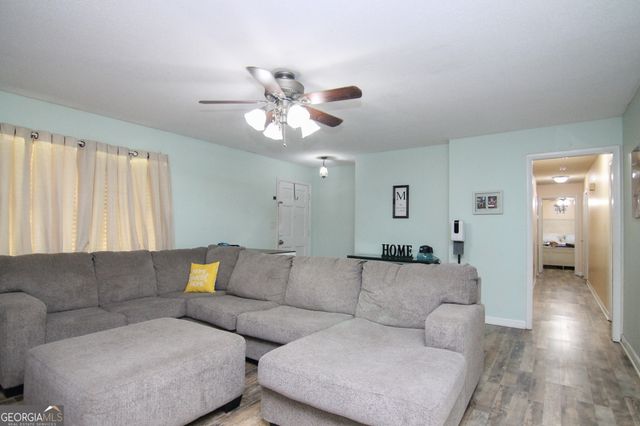 1404 Tucker Road, Perry, GA 31069