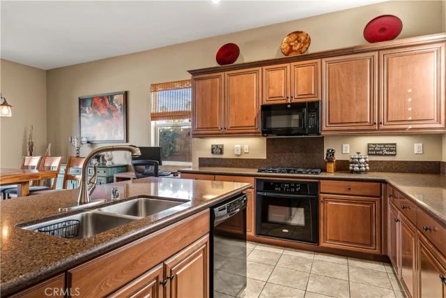 42420 Warner Trail, Palm Desert, CA 92211