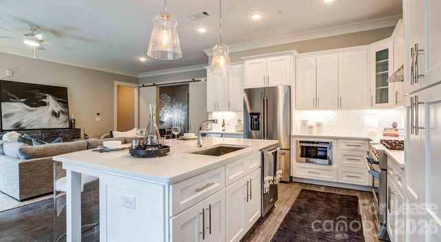 2426 Vail Avenue B4-3003, Charlotte, NC 28207