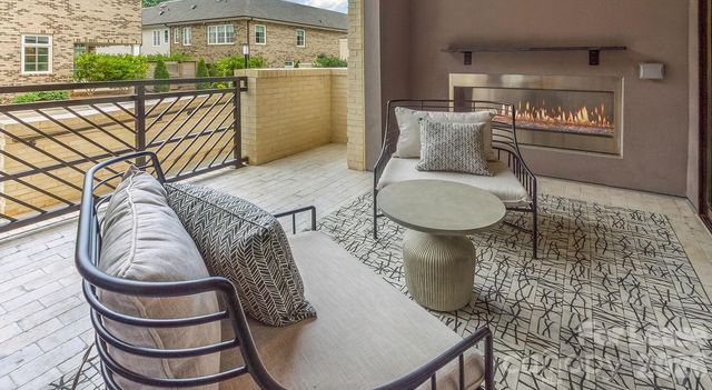 2426 Vail Avenue B4-3003, Charlotte, NC 28207