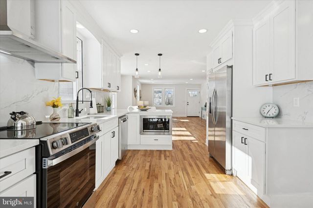 624 CONVENT RD, Aston, PA 19014