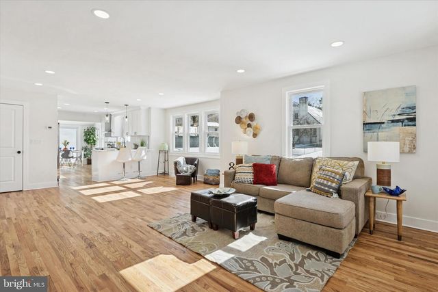 624 CONVENT RD, Aston, PA 19014