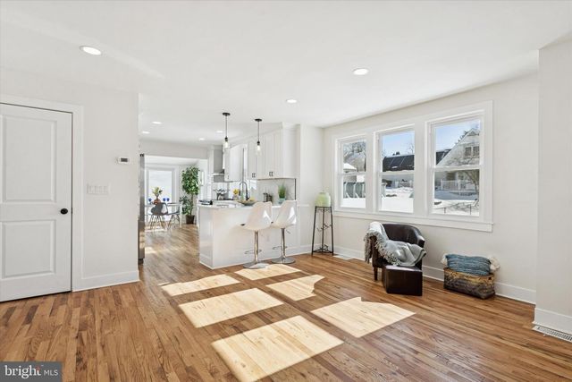 624 CONVENT RD, Aston, PA 19014