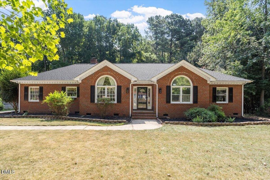 5405 Doemont Drive, Apex, NC 27539