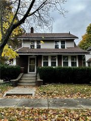 2231 13th Street SW, Akron, OH 44314