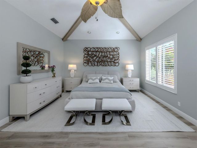 310 STONE BRIAR CREEK DRIVE, Venice, FL 34292