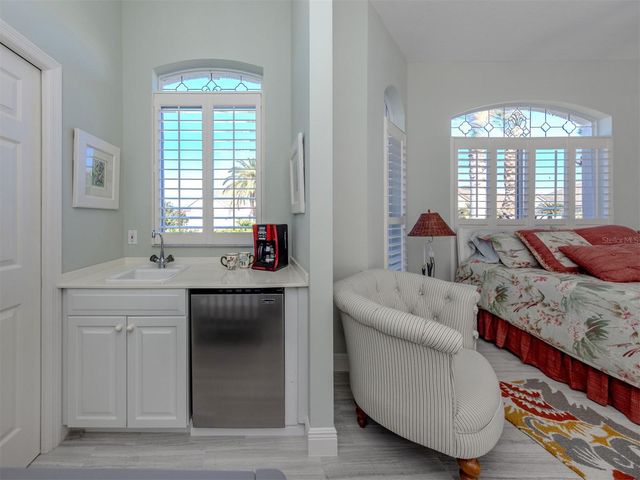 310 STONE BRIAR CREEK DRIVE, Venice, FL 34292