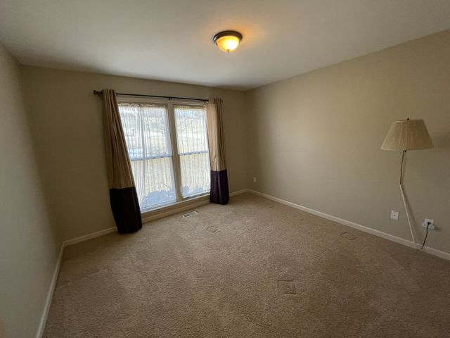 514 Lakeside Dr, Springfield, TN 37172