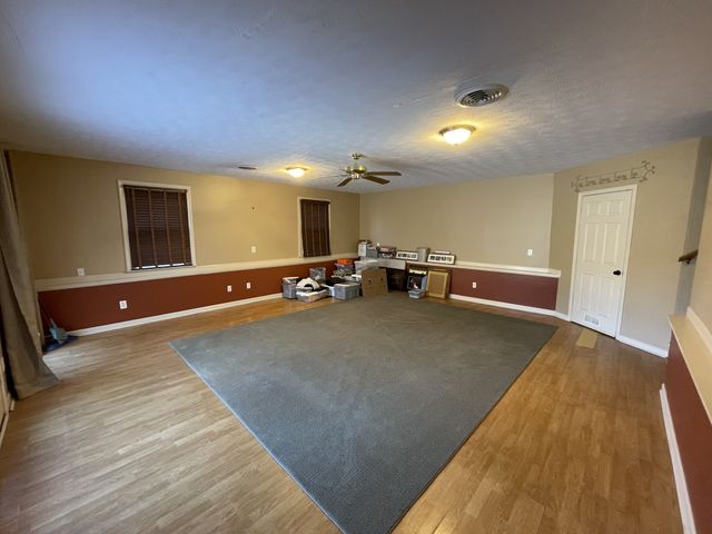 514 Lakeside Dr, Springfield, TN 37172