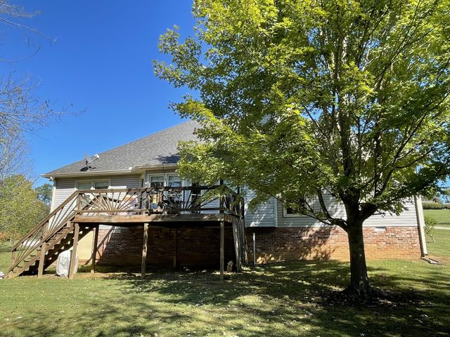 514 Lakeside Dr, Springfield, TN 37172