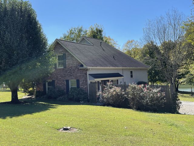 514 Lakeside Dr, Springfield, TN 37172