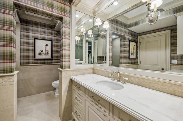 2158 Chilton Road, Houston, TX 77019