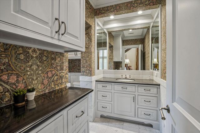 2158 Chilton Road, Houston, TX 77019