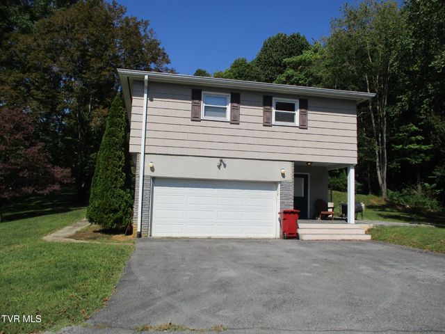 1907 Rustic Road, Johnson City, TN 37604