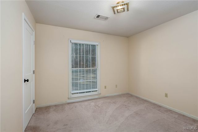 4146 4th E, Northport, AL 35473