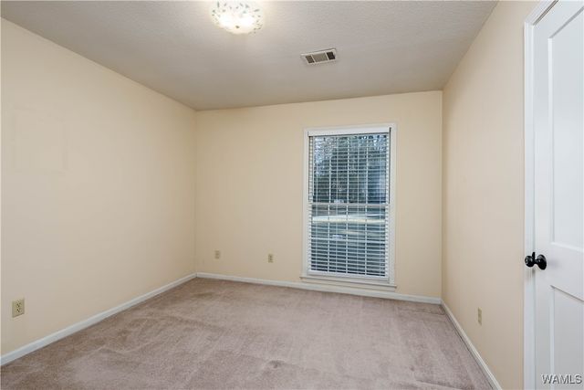 4146 4th E, Northport, AL 35473