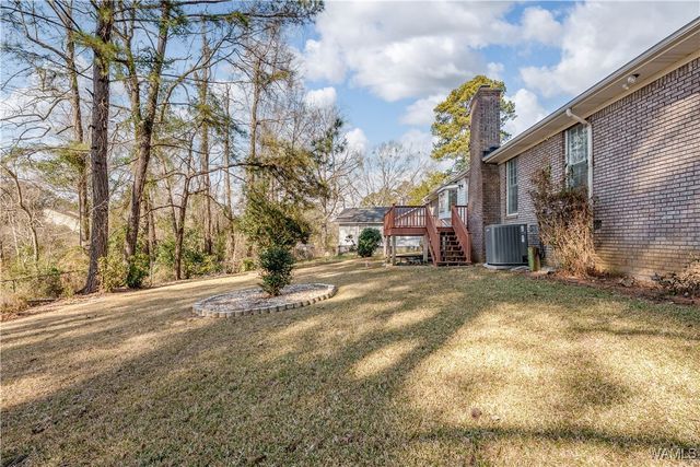 4146 4th E, Northport, AL 35473