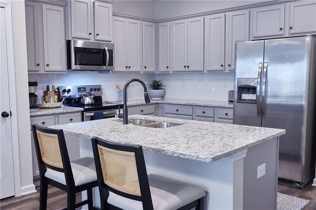 2994 Bayrose Circle 94, East Point, GA 30344