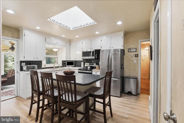 244 HEMLOCK RD, Ephrata, PA 17522