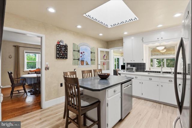 244 HEMLOCK RD, Ephrata, PA 17522