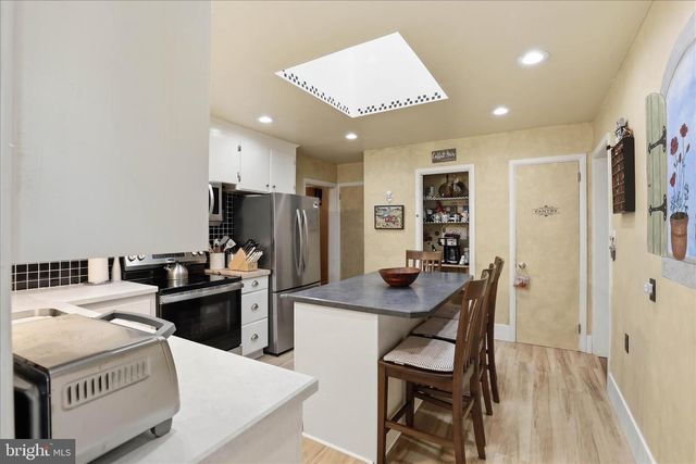244 HEMLOCK RD, Ephrata, PA 17522