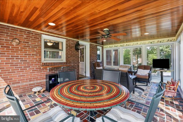 244 HEMLOCK RD, Ephrata, PA 17522