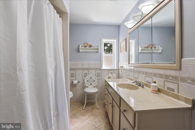 244 HEMLOCK RD, Ephrata, PA 17522