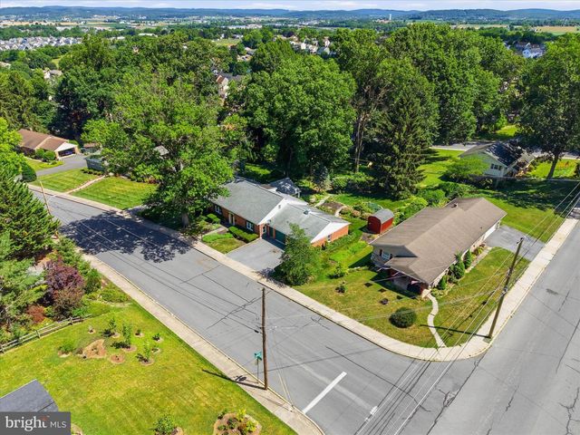 244 HEMLOCK RD, Ephrata, PA 17522
