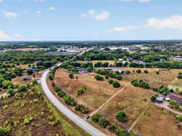 651 E Malloy Bridge Road, Seagoville, TX 75159