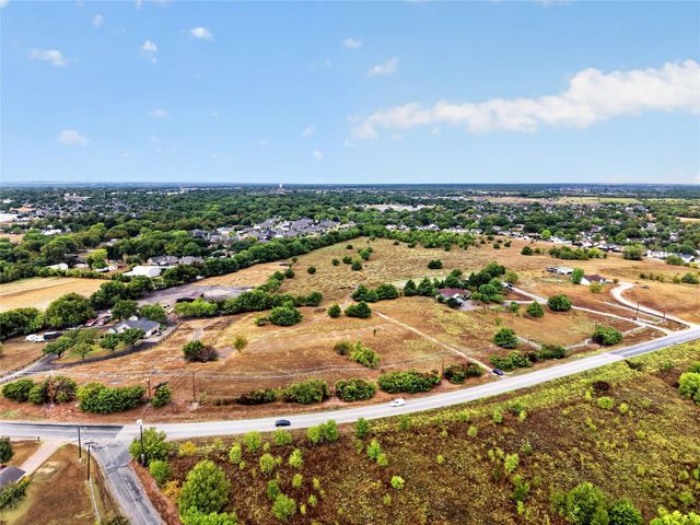 651 E Malloy Bridge Road, Seagoville, TX 75159
