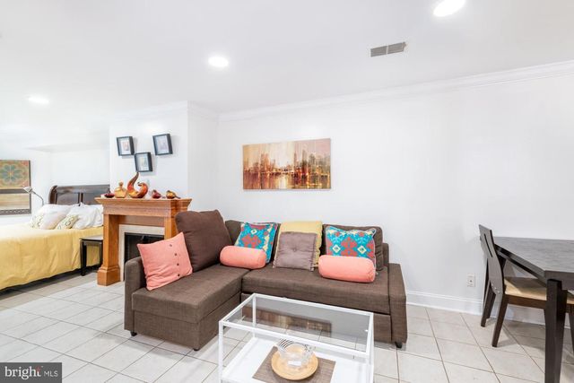 1835 MINTWOOD PL NW, Washington, DC 20009