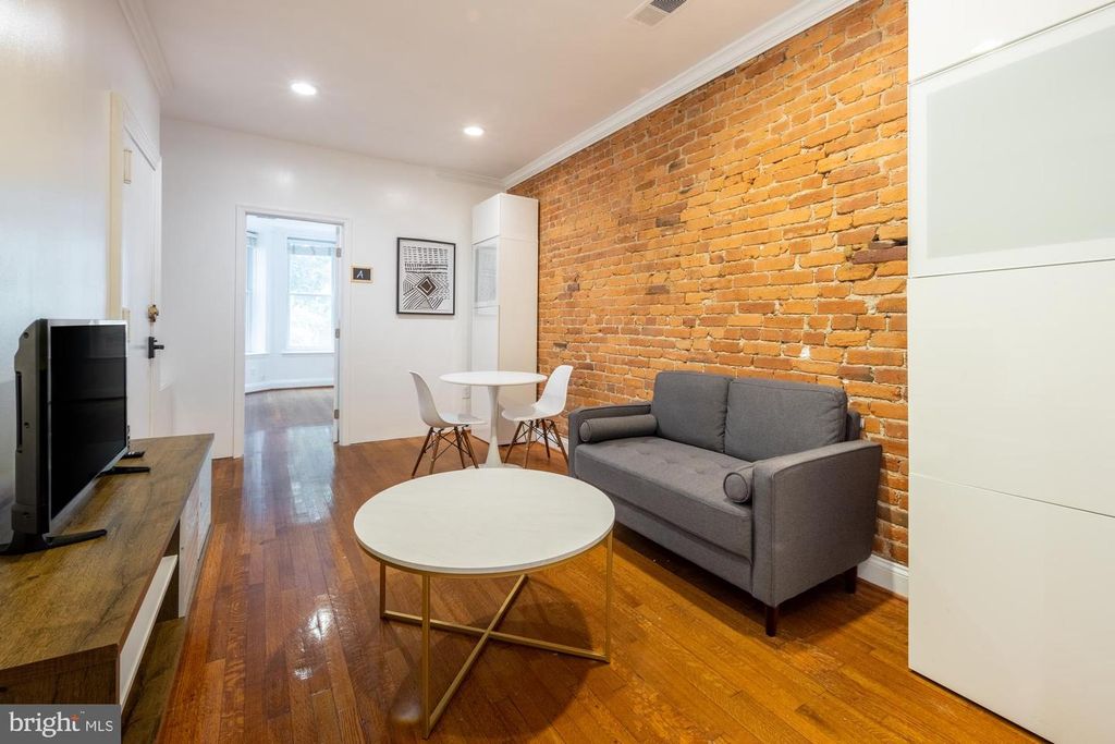 1835 MINTWOOD PL NW, Washington, DC 20009