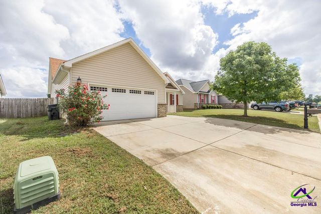 114 Sutton Drive, Perry, GA 31069