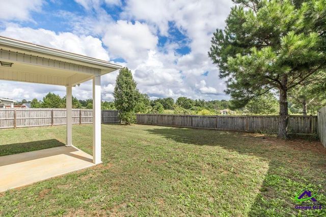 114 Sutton Drive, Perry, GA 31069