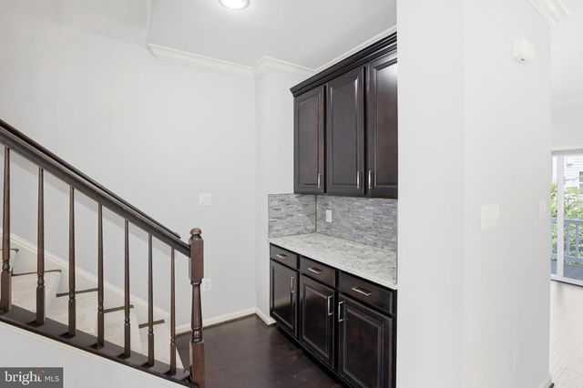 10271 HASTINGS DR, Manassas, VA 20110
