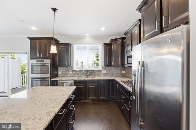 10271 HASTINGS DR, Manassas, VA 20110