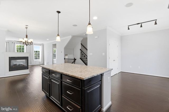 10271 HASTINGS DR, Manassas, VA 20110