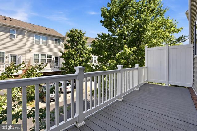 10271 HASTINGS DR, Manassas, VA 20110